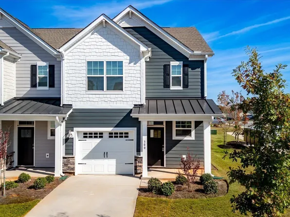 300 Rodessa Ln, Travelers Rest, SC 29690