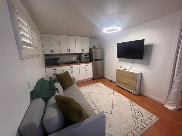 1897 Le Flore Dr, La Habra Heights, CA 90631