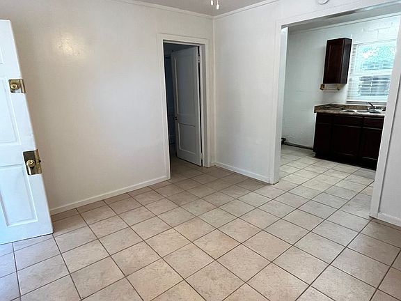 5th image of 531 E Miracle Strip Pkwy #12086352