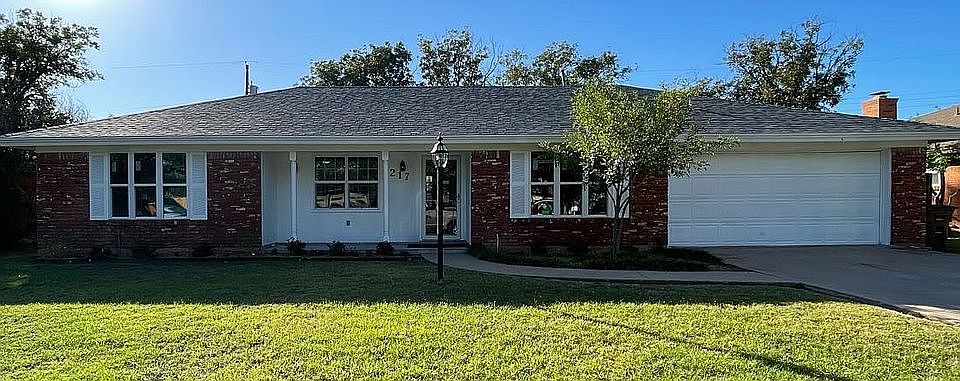 1st image of 217 Westwood Dr