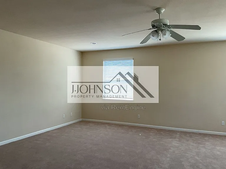 2408 Victor Ct — Photo 14