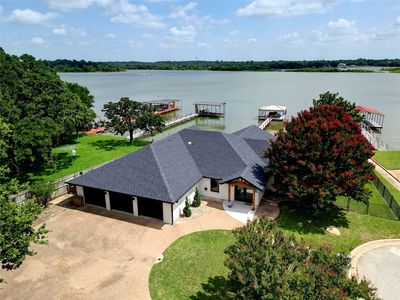 701 Harbor Dr N, Azle, TX, 76020