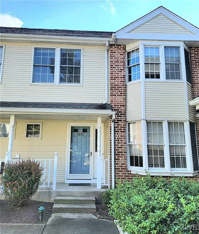 3406 Park Pl photo 1