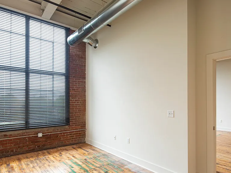 Port City Apartments — Photo 11