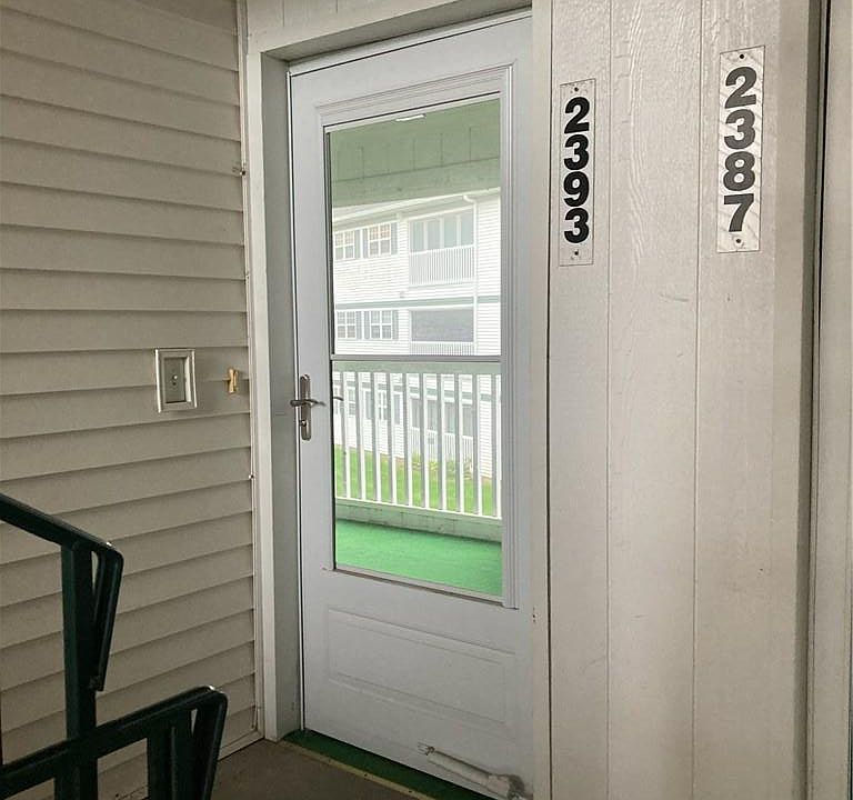 2nd image of 2393 NE 68th St