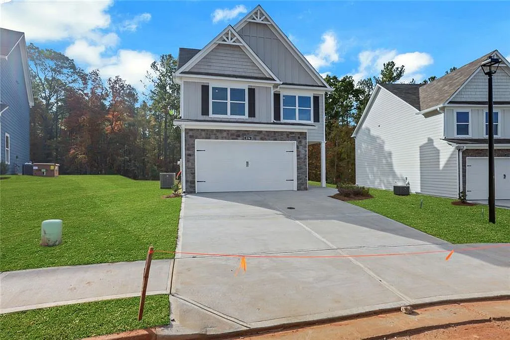 4 bed, 2.5 bath, 1727 sqft, $2,200 — Photo 3
