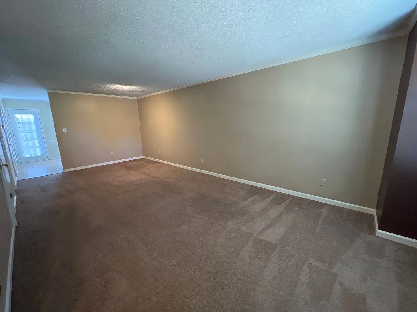935 Baxter St — Photo 2