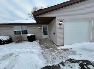 917 Clay St N #3, Sturgis, MI 49091