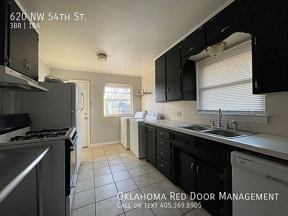 3rd image of 620 NW 54th St