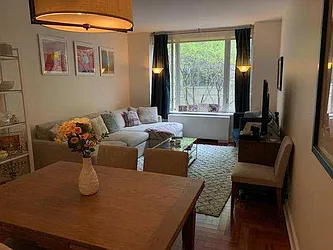 Rented by LKW International Real Estate LLC