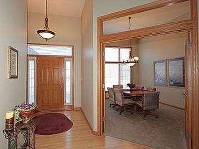 832 Pinehurst Dr, Mukwonago, WI, 53149