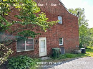 1191 Lincolnshire Dr #B, Harrisonburg, VA 22802