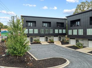 108 Textile Ct, Easley, SC 29640