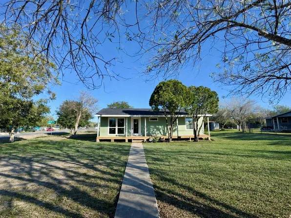 33213 Pfc Pablo T Diaz St, Santa Maria, TX 78592