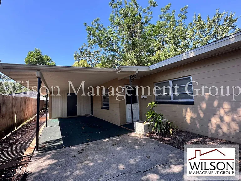 516 W Winter Park St — Photo 2
