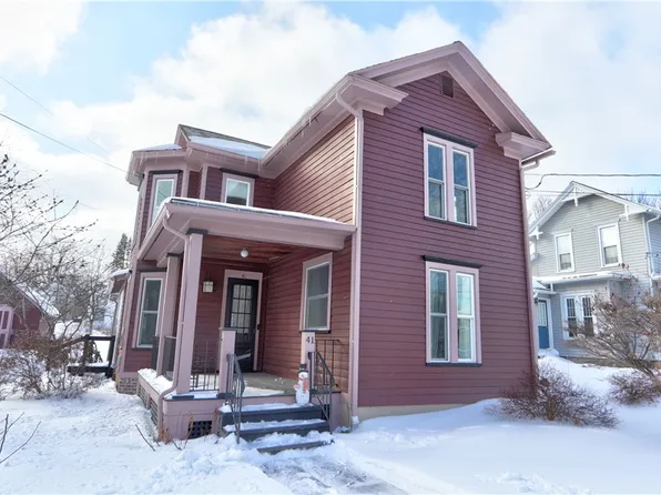 41 High St, Shortsville, NY 14548