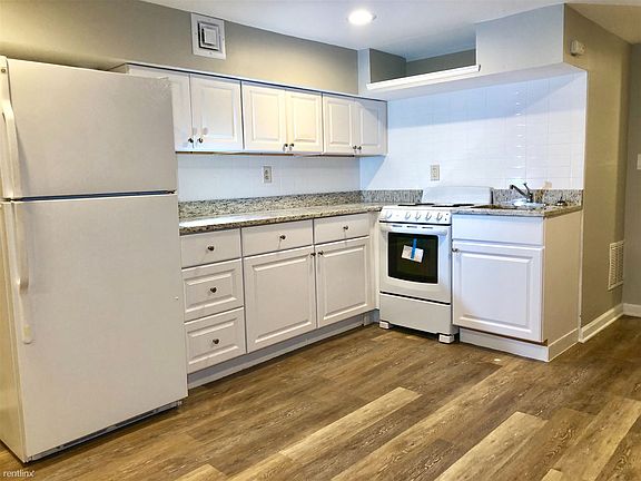 92559498-E94B-438F-8BB8-3051107B1D23