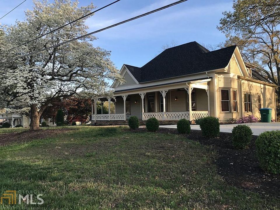 2nd image of 9545 Gillsville Rd