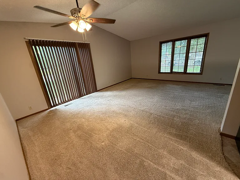 3600 A & B Radcliffe Ter #A — Photo 4