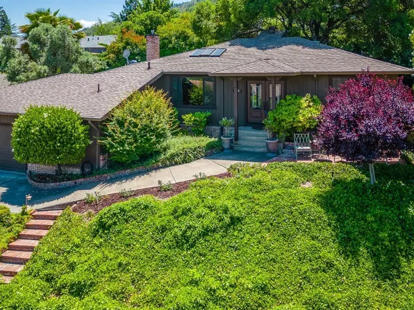 957 Fairway Avenue, Ukiah, CA 95482