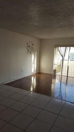 5th image of 701 Euclid Ave APT 202