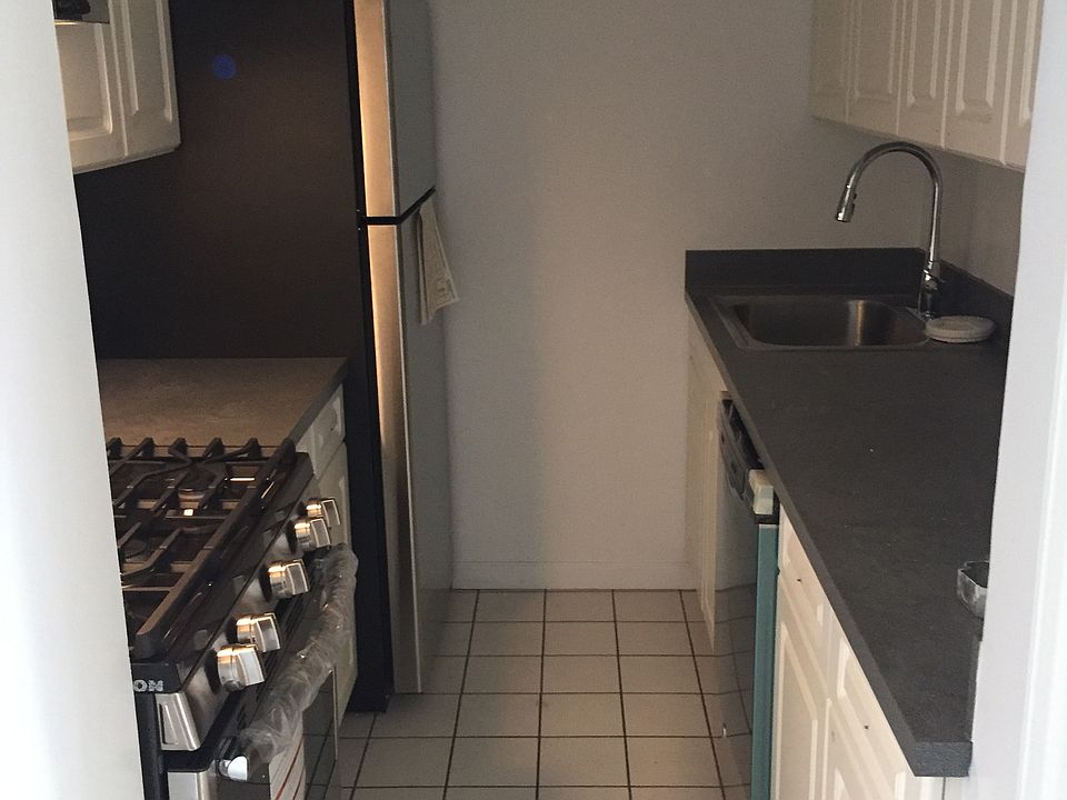 2nd image of 250 E 63rd St APT 18E