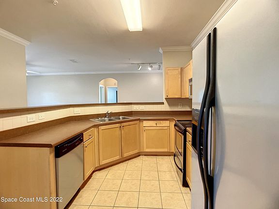 4th image of 6411 Borasco Dr APT 111