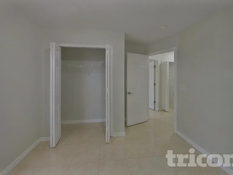 311 Ferrara Ct — Photo 13