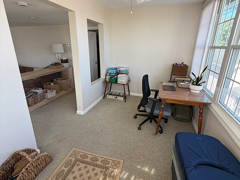 71 Langworthy Ave — Photo 9
