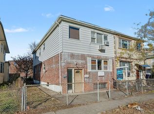 3805 Cypress Ave, Brooklyn, NY
