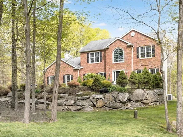 (undisclosed Address), Putnam Valley, NY 10579