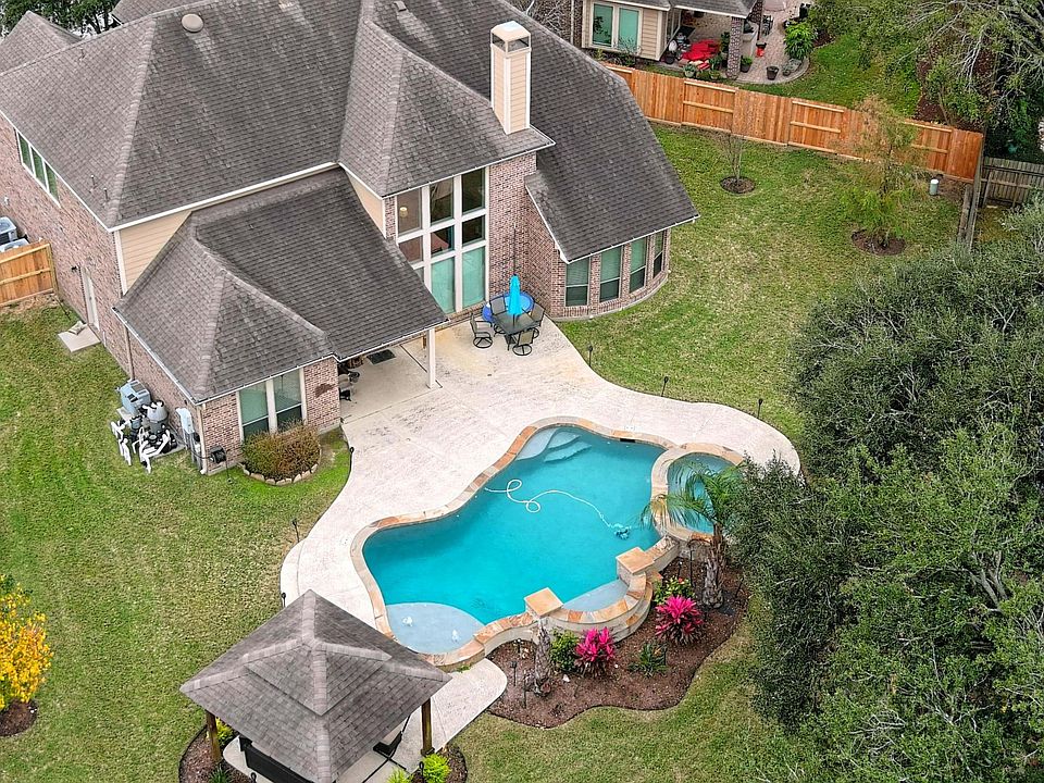 1st image of 2818 Waterfall Cove Ct