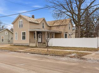 708 Ferry St #710, La Crosse, WI 54601