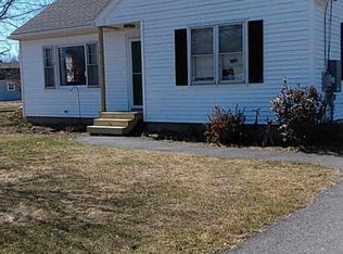 206 Northern Ave, Farmingdale, ME 04344