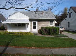76 Wayne Ter, Cheektowaga, NY 14225