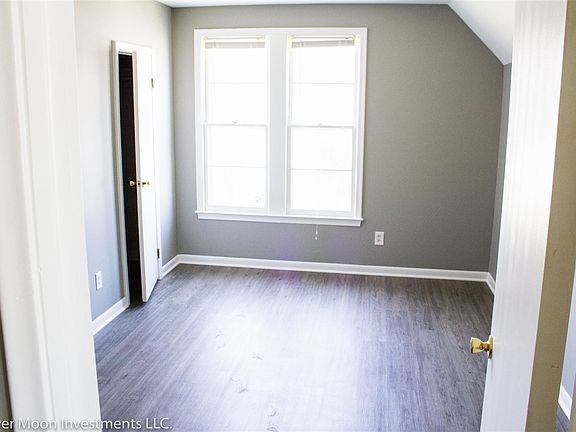16 4th Street Bedroom 1