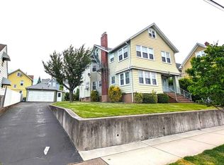 303 Laurel Pl, East Rutherford, NJ 07073