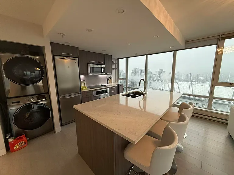 233 Robson St #3107 — Photo 12