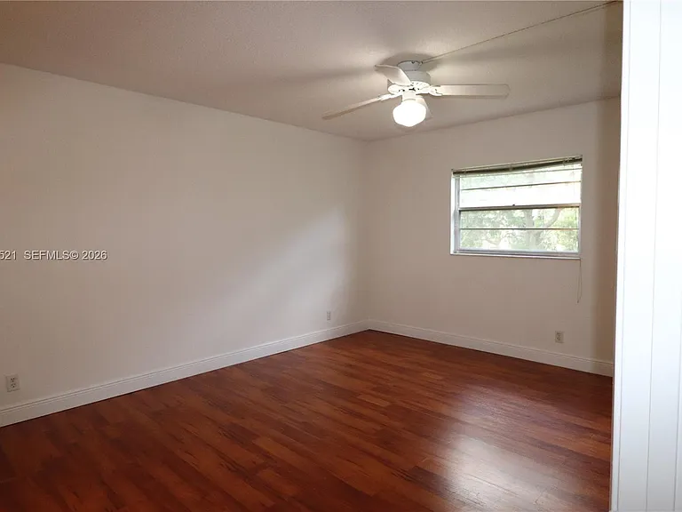 1200 SW 124th Ter #201O — Photo 21