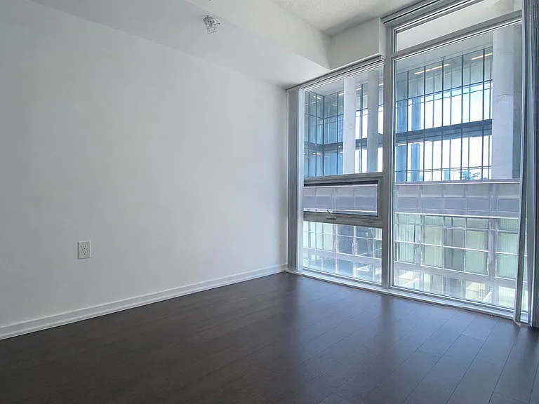 36 Lisgar St #903W — Photo 11