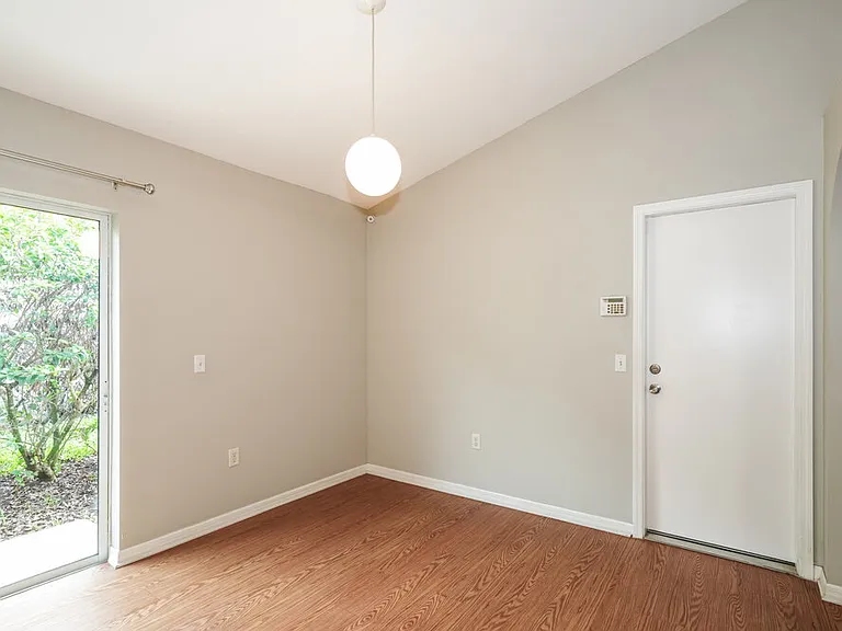 3457 Bellericay Ln — Photo 7