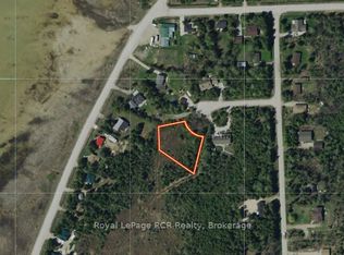 8 Ross St, South Bruce Peninsula, ON N0H2T0