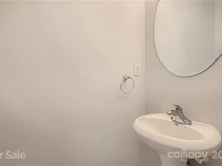 15411 Saint Christopher Ct — Photo 2