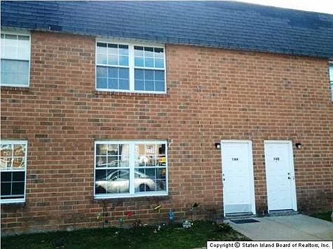 1st image of 144 Fayette Ave #F2