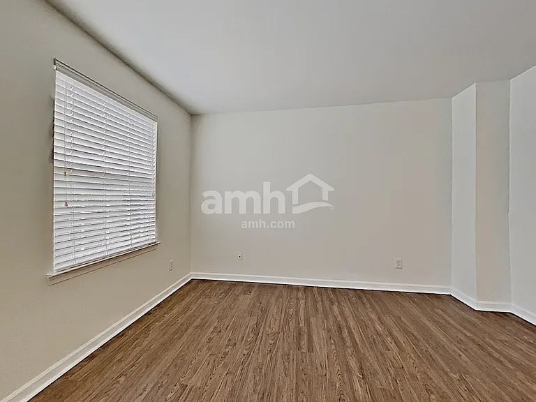 3213 Peyton Ct — Photo 11