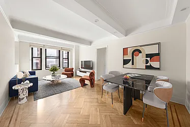 28 East 10th Street #10K image 1 of 11