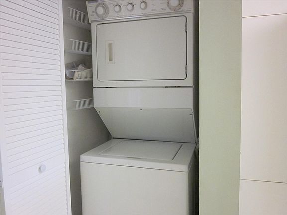 4th image of 9537 Weldon Circle #215
