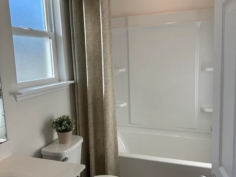 145 Beach Palm Ct — Photo 12