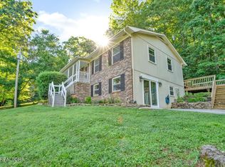 5712 Carter Rd, Knoxville, TN 37918