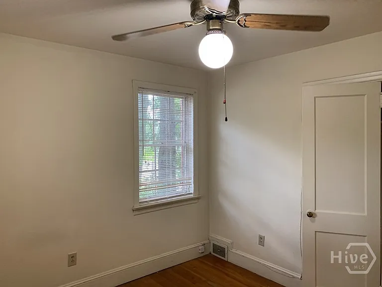 1451 S Milledge Ave — Photo 7